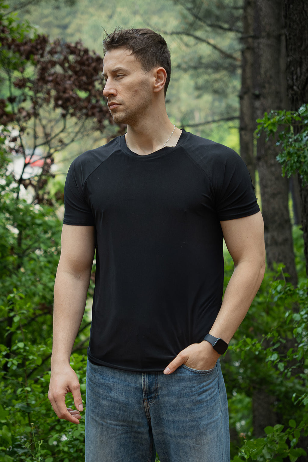 Basic T-Shirt — Black